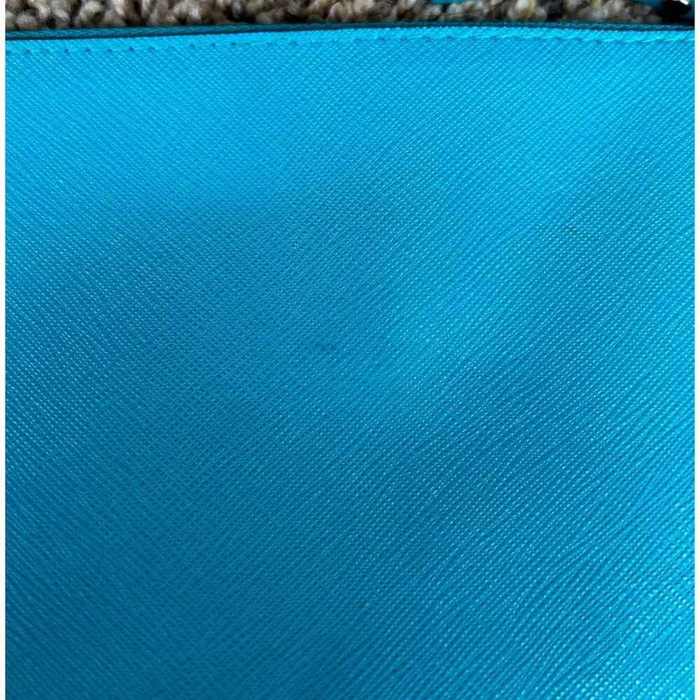 Kate Spade New York Teal Blue Leather Zip Around Wallet Wristlet